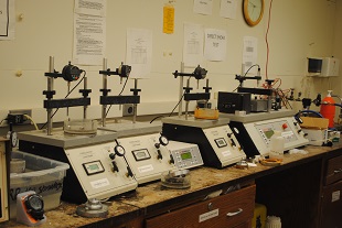 soil mechanics lab